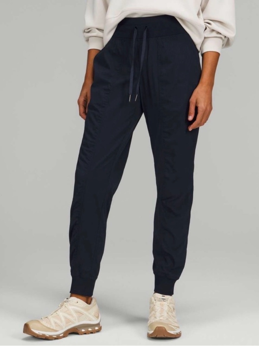 Lululemon Dance Studio Joggers Navy Blue Mid-Rise Sz 0 XS Petite Athleisure